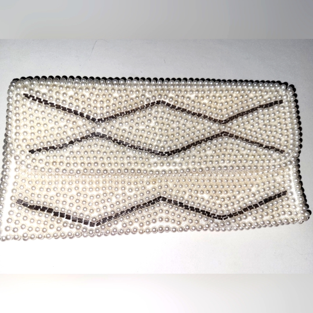 Beautiful Kane M Vintage pearl encrusted evening clutch